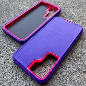 Brand new Samsung GalaxyS22 PLUS tough military-graded armor shock defender case